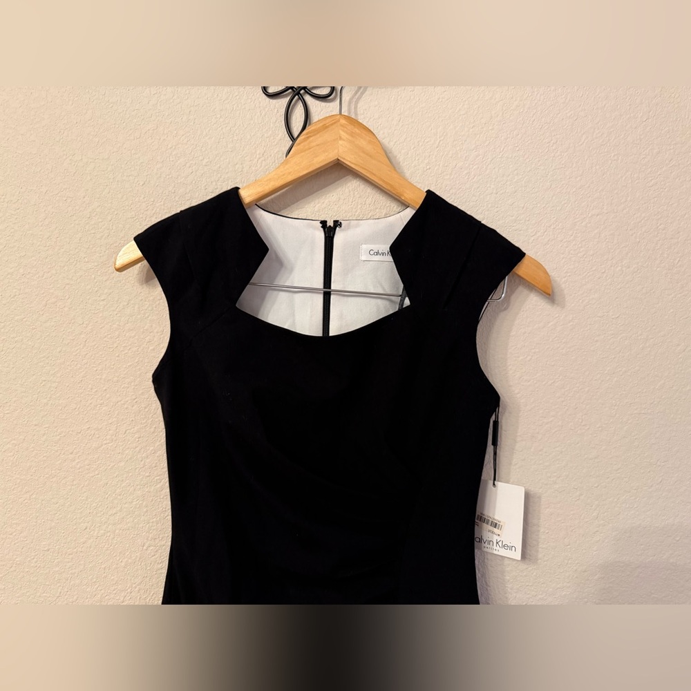 NWT Calvin Klein Cap Sleeve Black Bodycon Sheath Midi Dress Size 2P - Picture 3 of 10